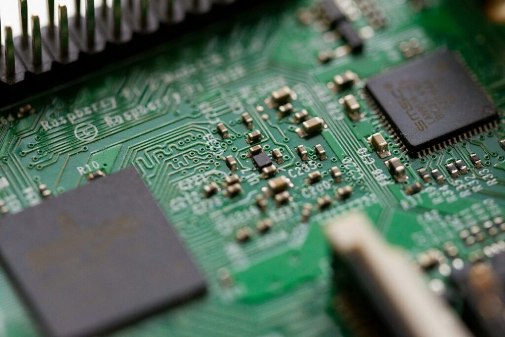 Samsung Taps Mistral AI for On-Premises Chipmaking