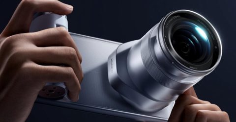 Huawei made a whole camera to attach to its latest phone