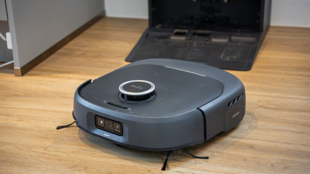 ​​​​Eufy Omni E35 review: a robovac with huge suction power, a good mop and impressive self-cleaning