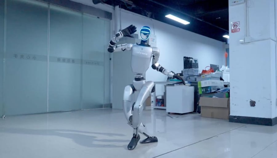 Humanoid Robots May Get Their ‘ChatGPT Moment’ by Mid-2027