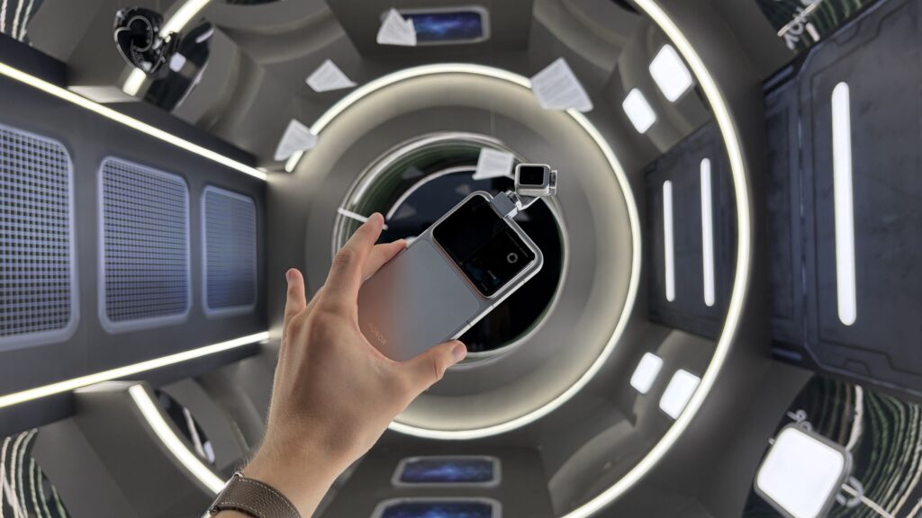 ‘The Qualcomm chipset offers very good performance for still image processing, but for video, it’s not good enough’: Honor explains why it created a dedicated imaging chipset for its gimbal-equipped Robot Phone