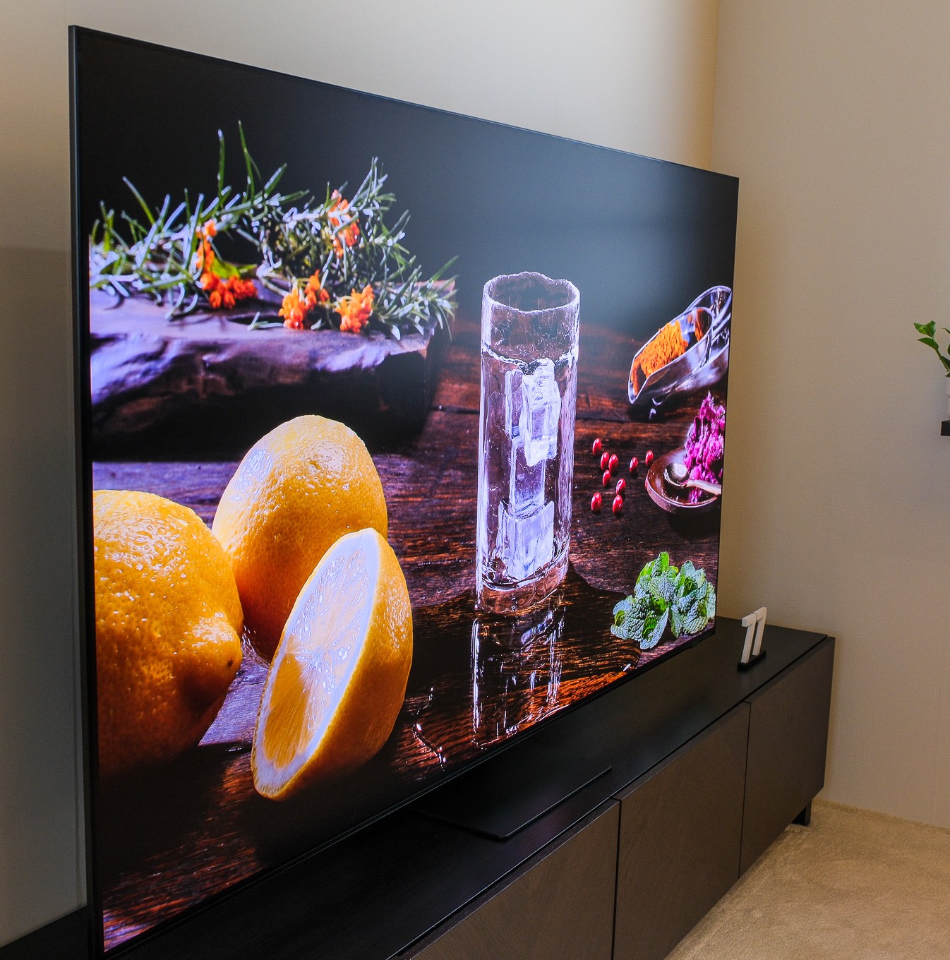 A photo of Samsung’s anti-glare OLED TV.