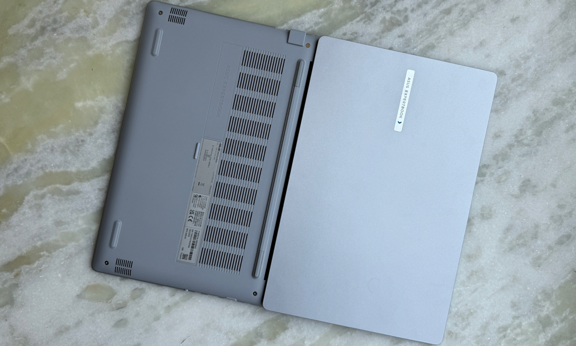 Full flat rear view of the Asus ExpertBook P1.