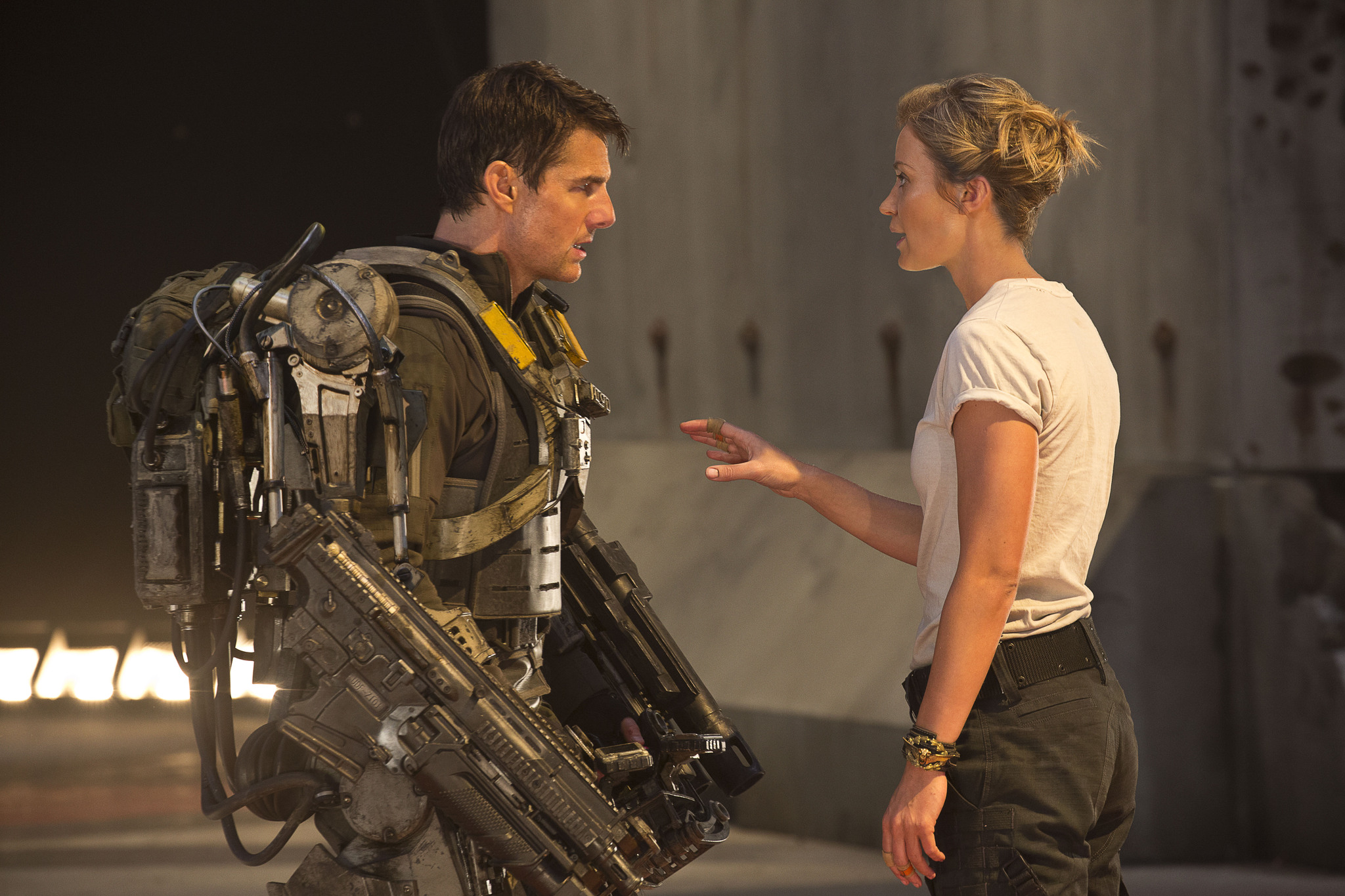 Tom Cruise and Emily Blunt in Edge of Tomorrow.