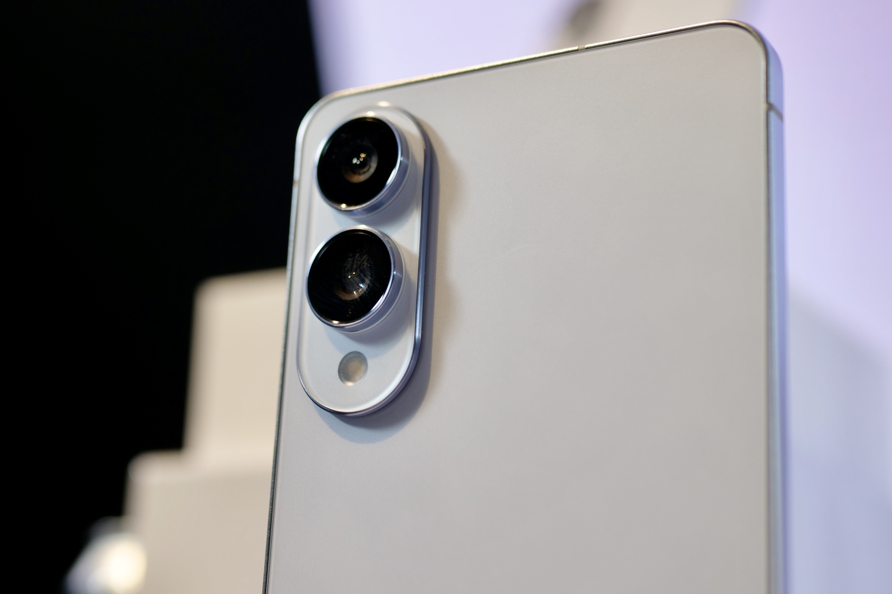 The Samsung Galaxy S25 Edge's camera.