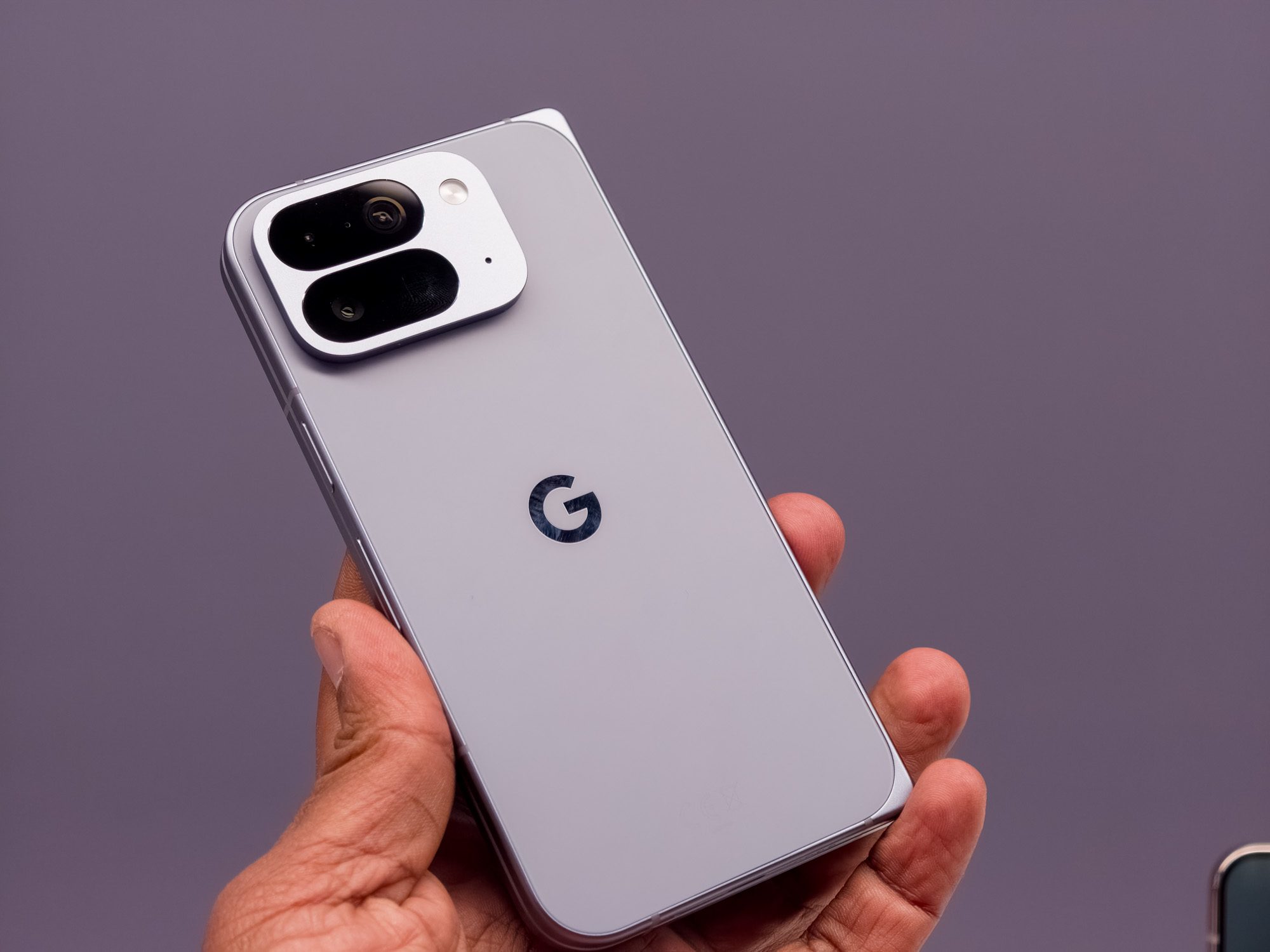 Google Pixel 10 Pro Fold in Moonstone