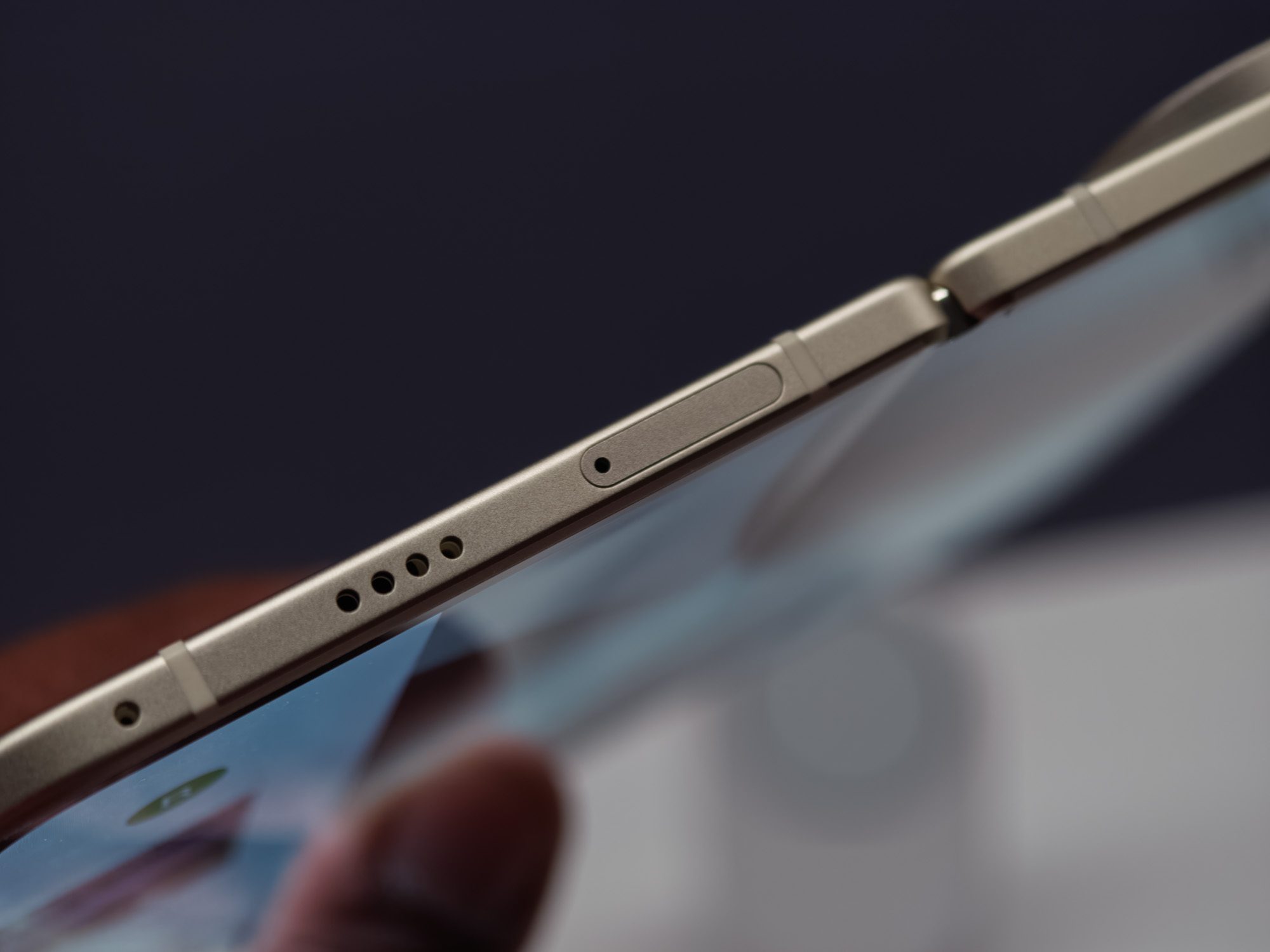 Google Pixel 10 Pro Fold in Jade