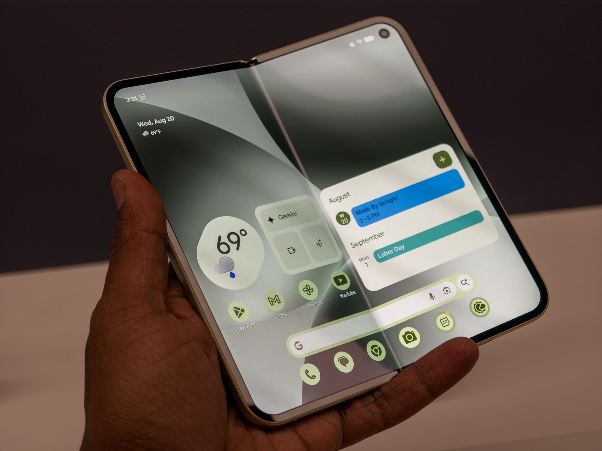 Google Pixel 10 Pro Fold in Jade