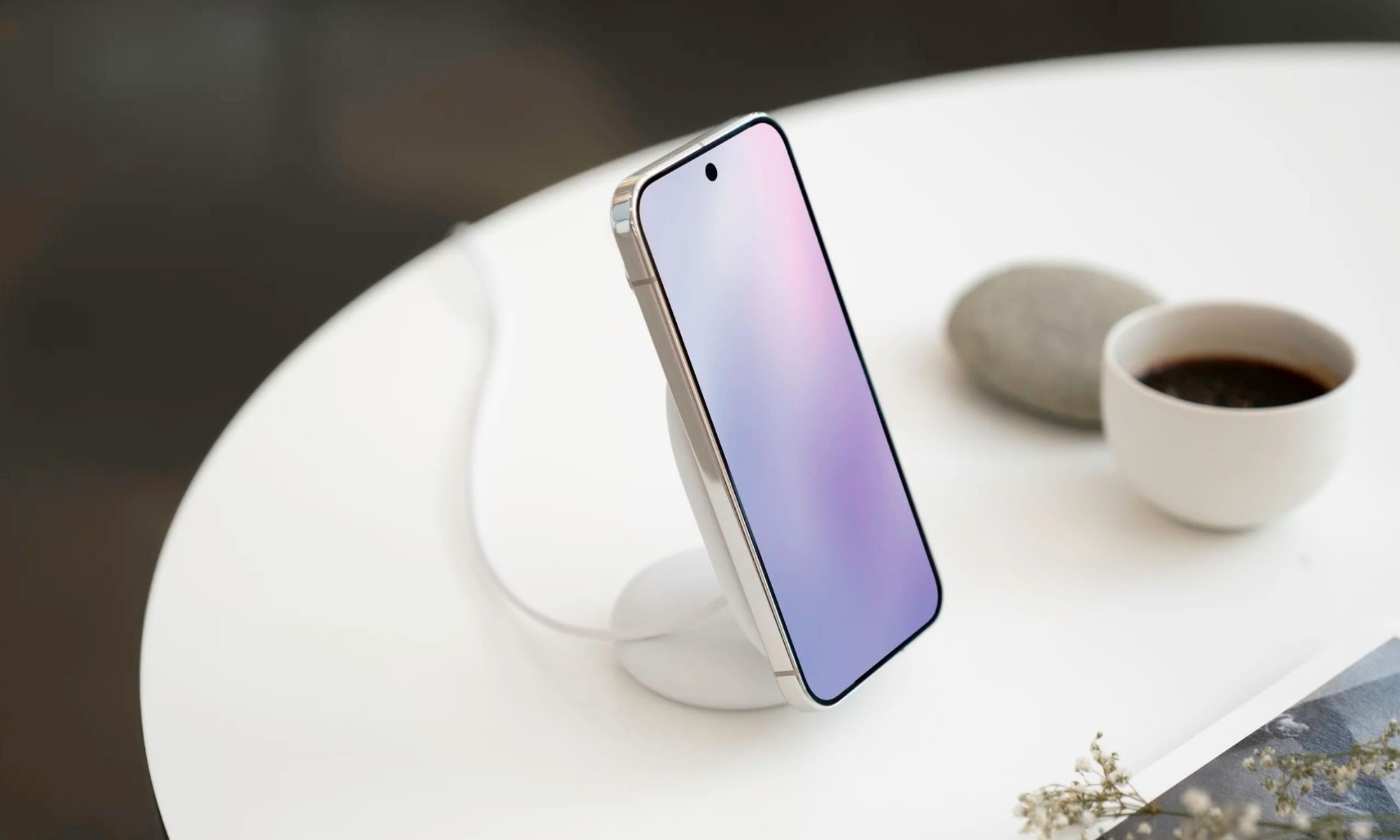 Wireless charging on the Google Pixel 10.