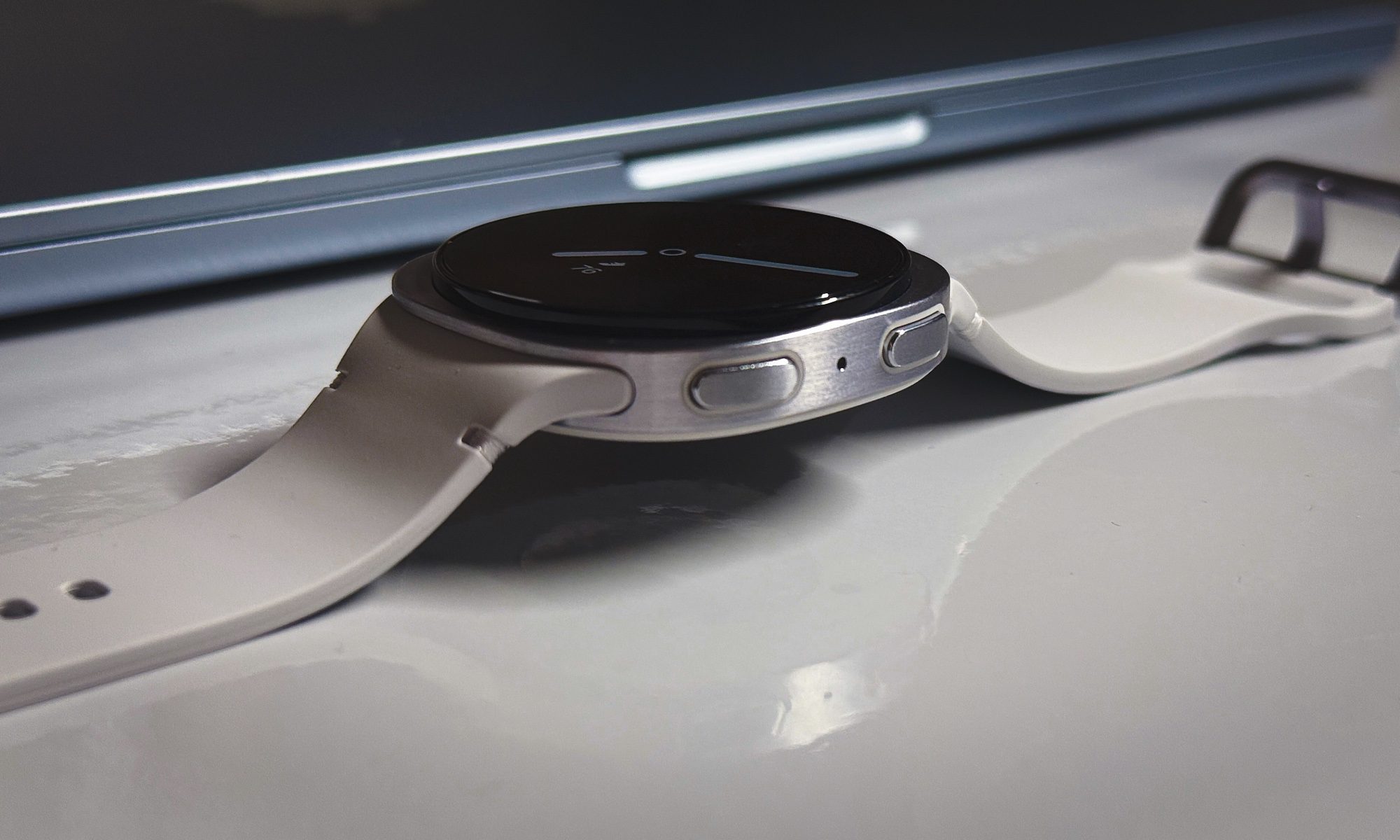 Side view of Samsung Galaxy Watch 8.