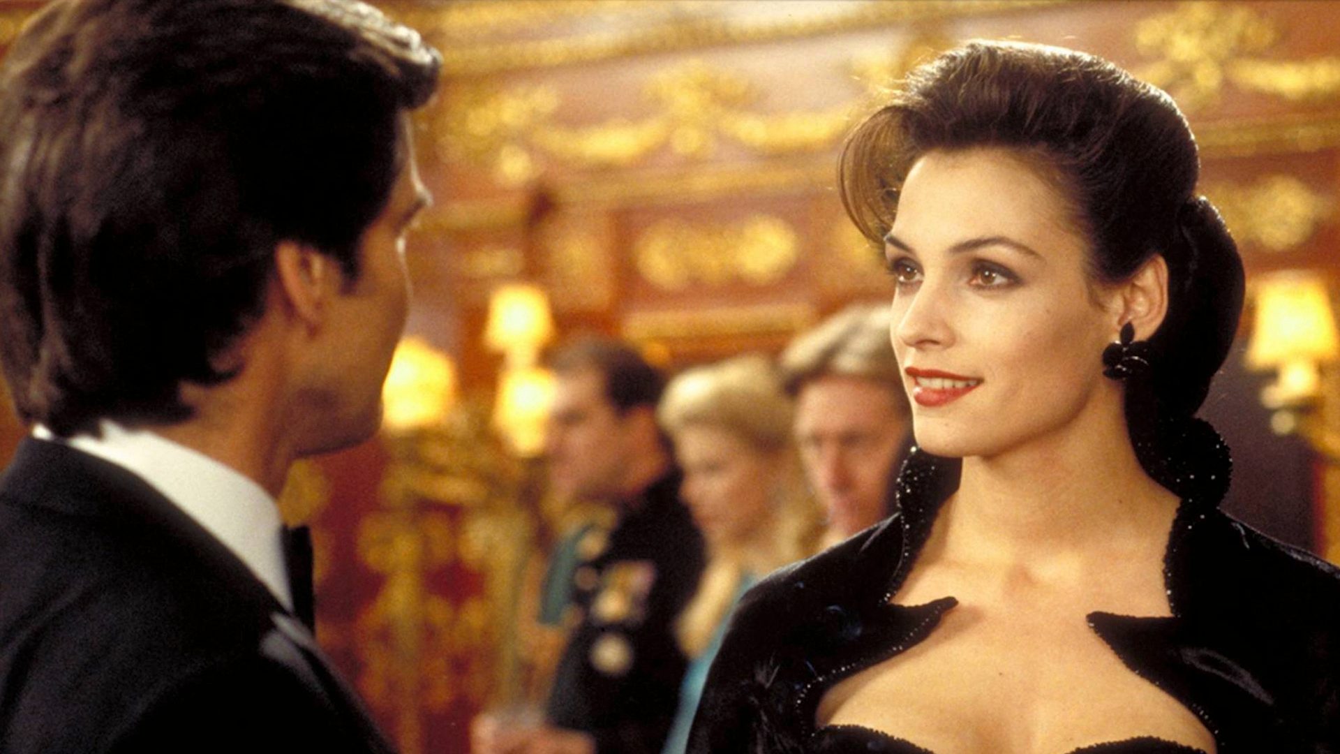 Famke Janssen as Onatopp talking to James Bond in Goldeneye.