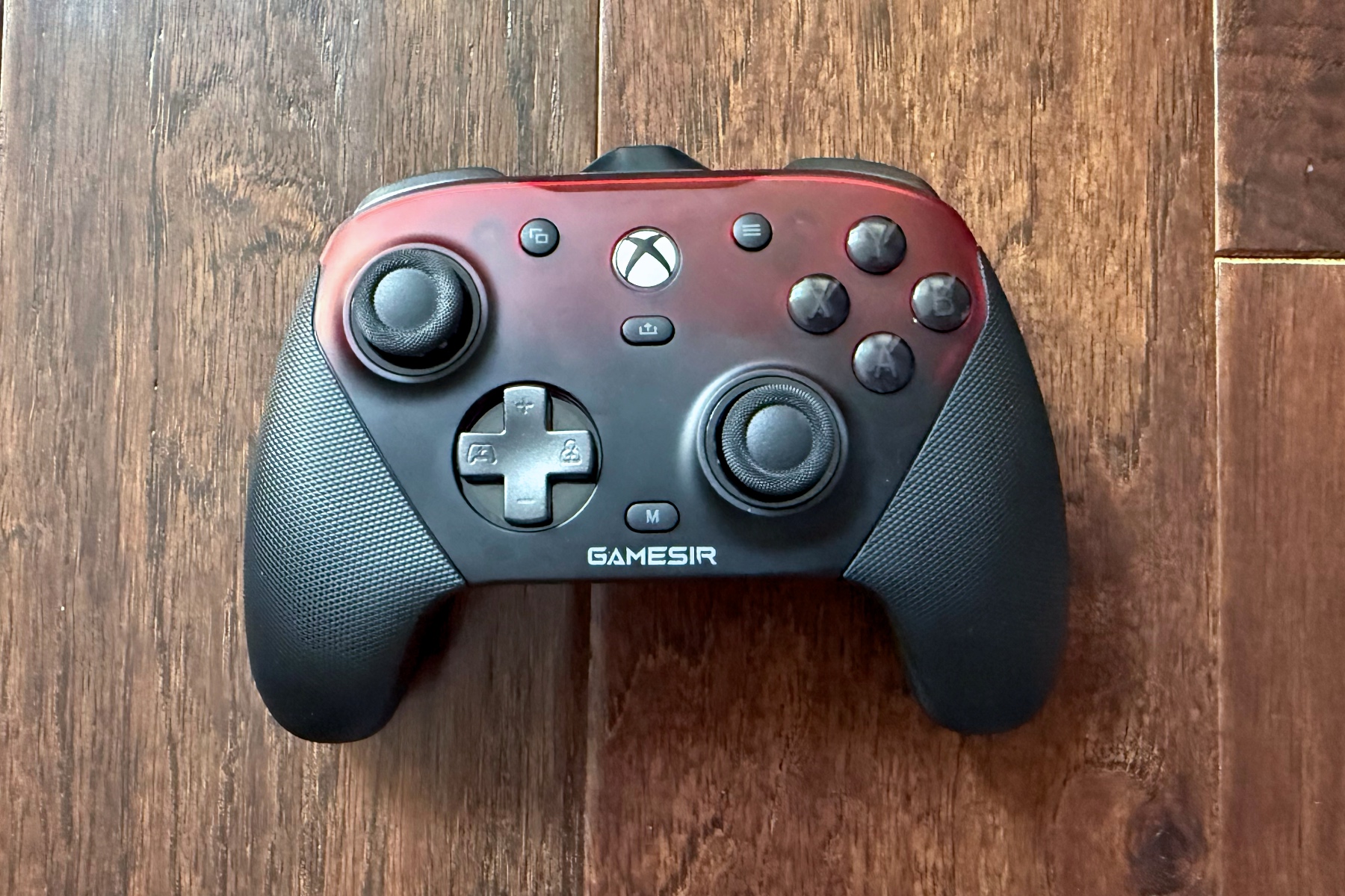 GameSir's G7 Pro controller on a brown background.