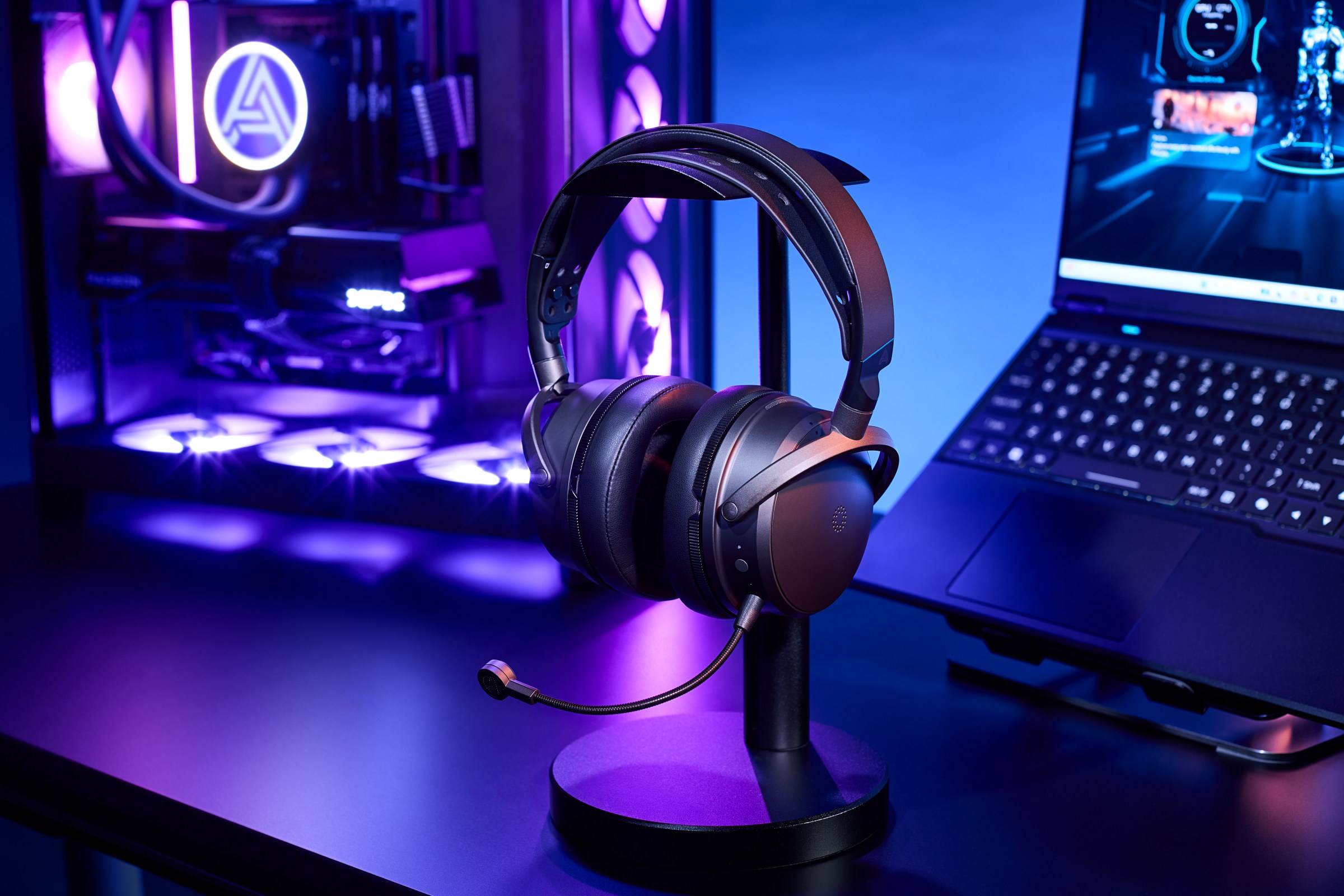 An image of the Audeze Maxwell 2 gaming headset on a desk