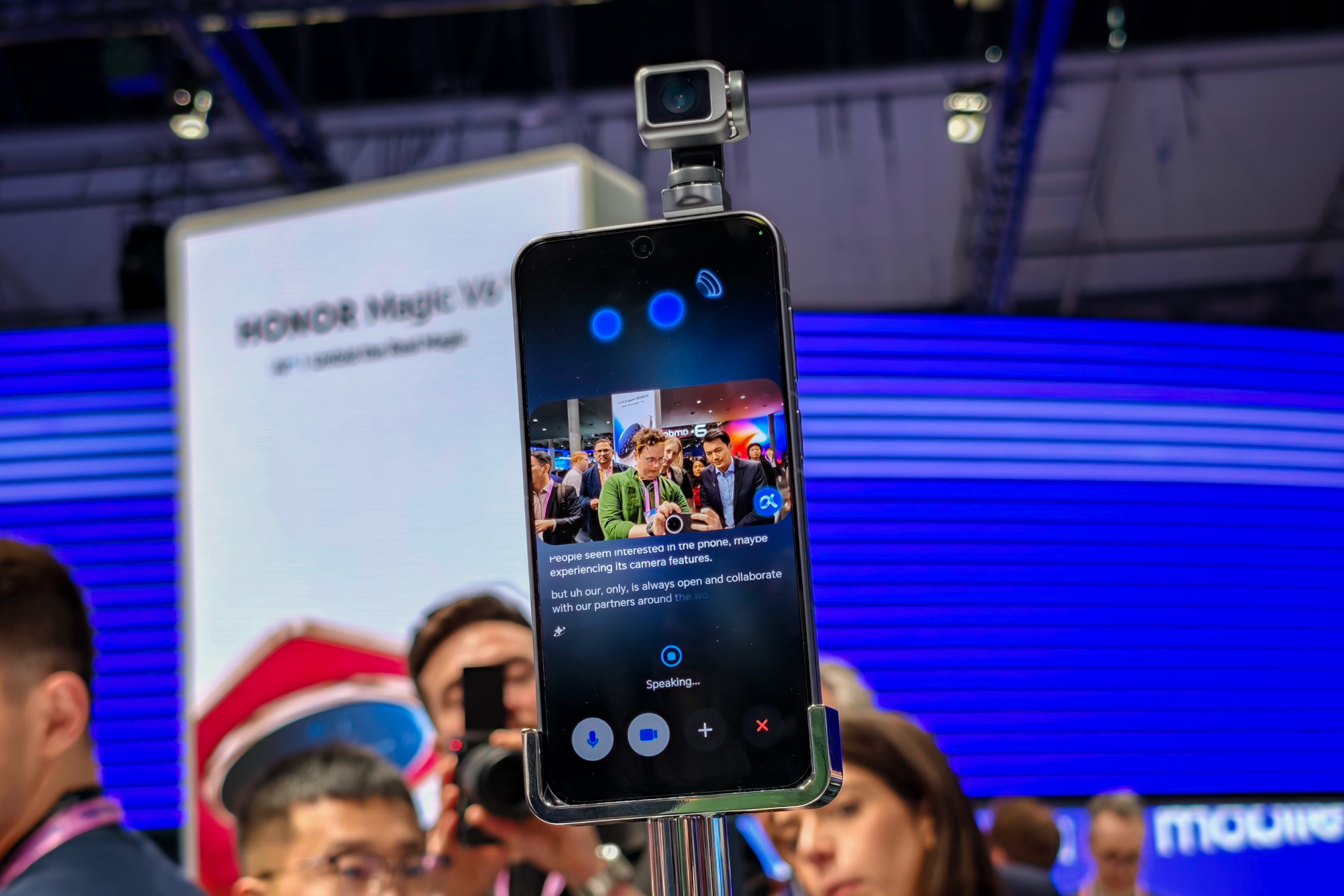 Honor Robot Phone at MWC 2026, showing a chat app with the ‘robot’