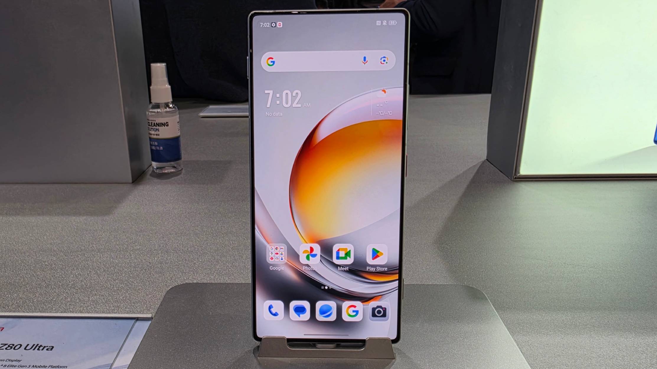 The Nubia Z80 Ultra on a table.