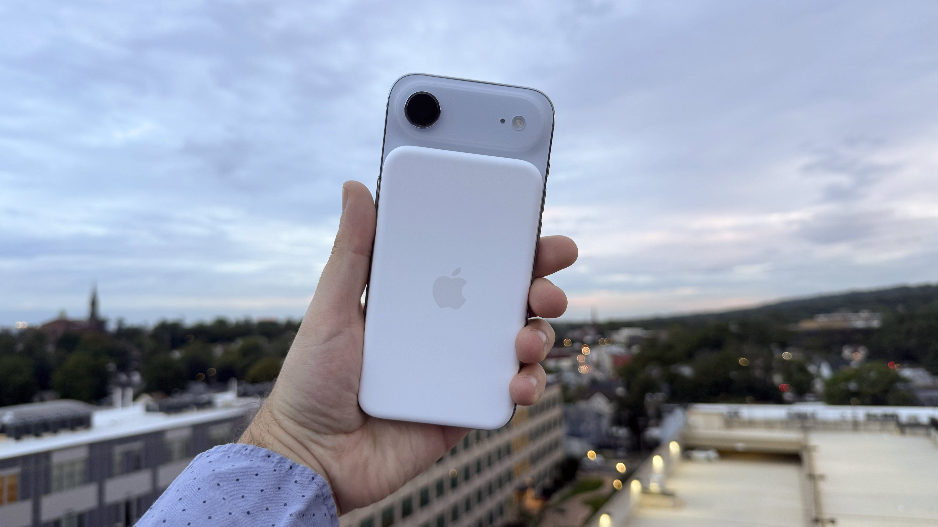 Apple iPhone Air Review