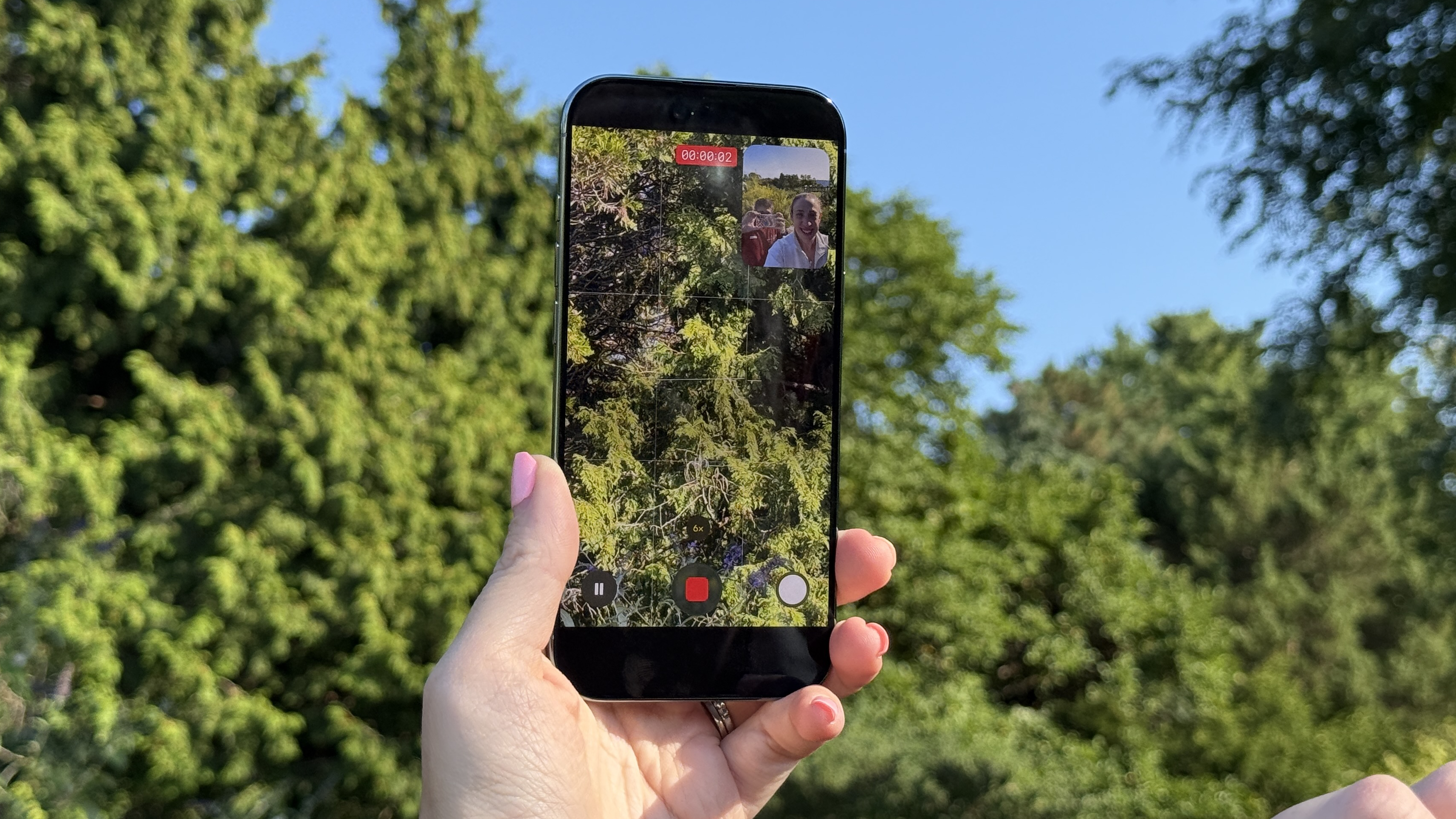 Apple iPhone Air Review