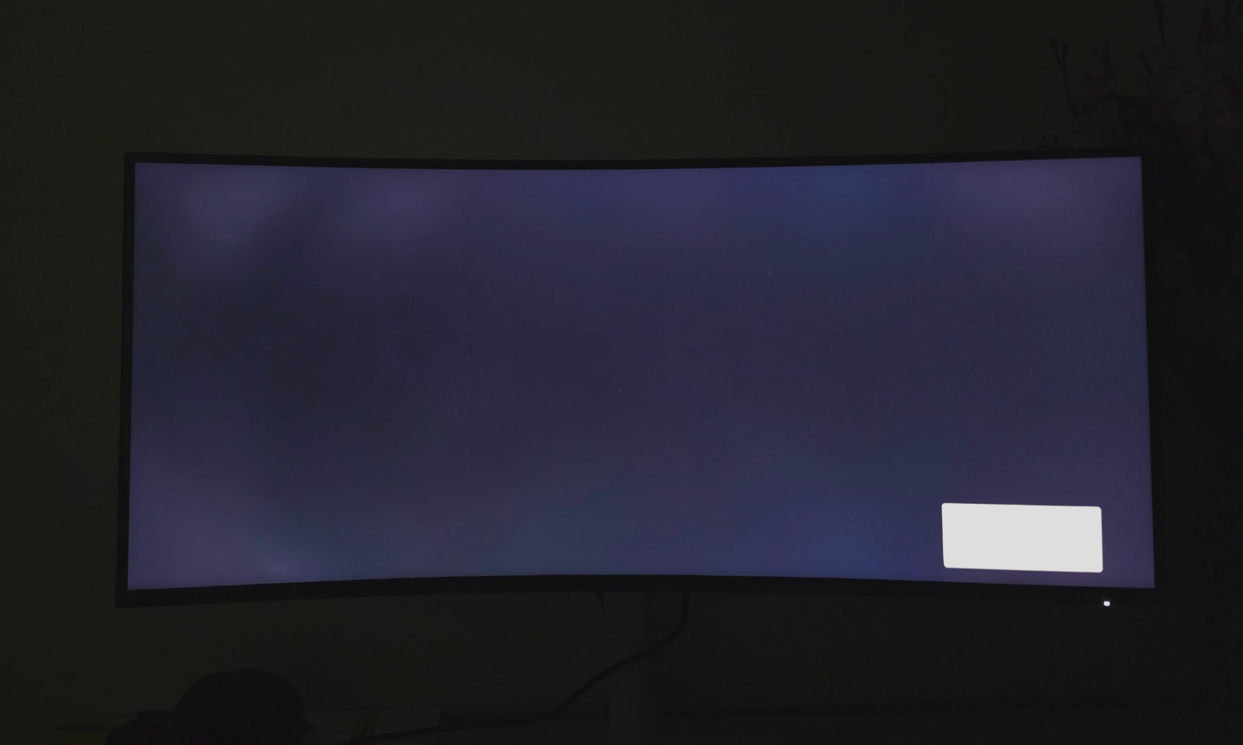 Dell 34 Plus USB-C Monitor - S3425DW patchy light.