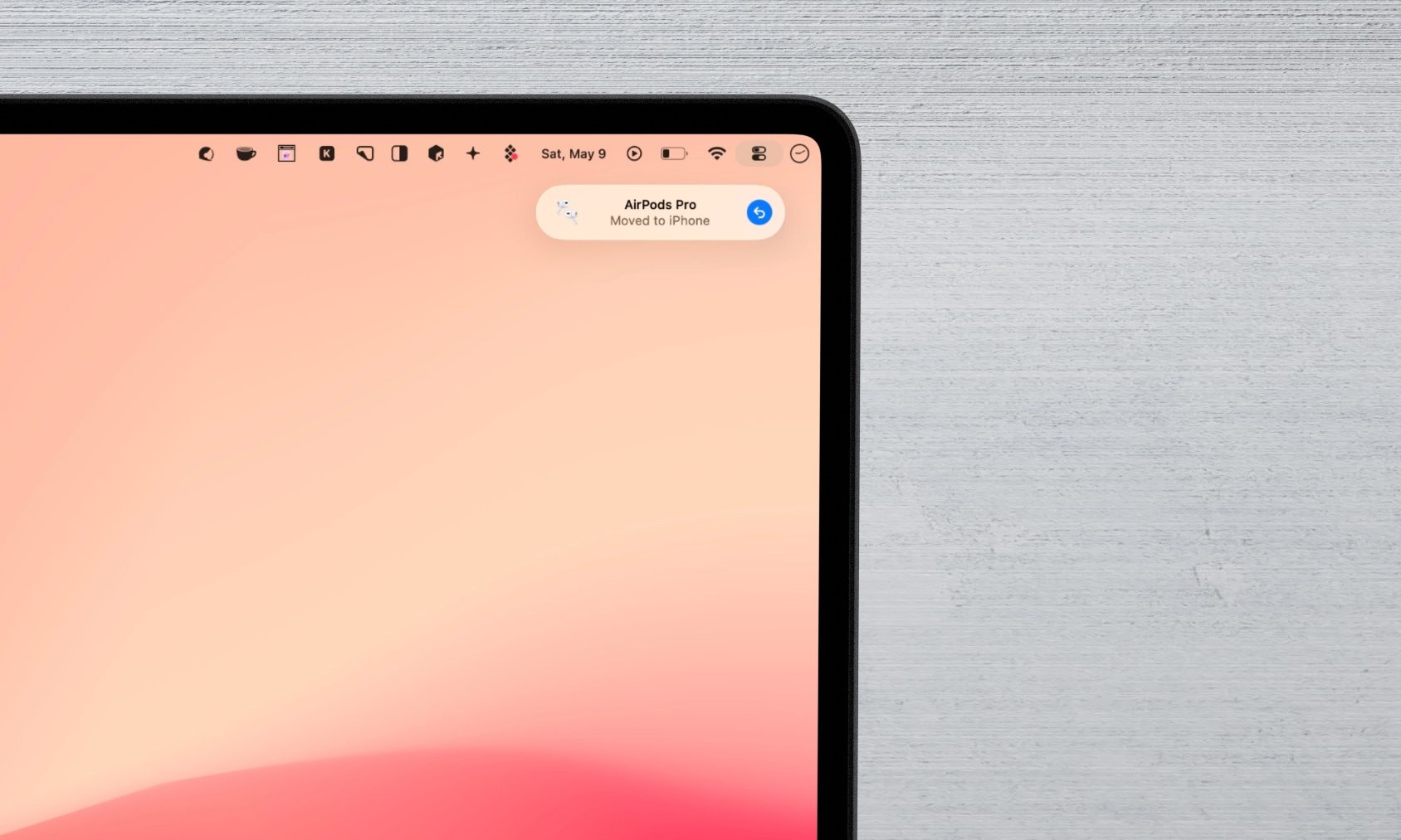 AirPods Pro Automatically Moved to iPhone