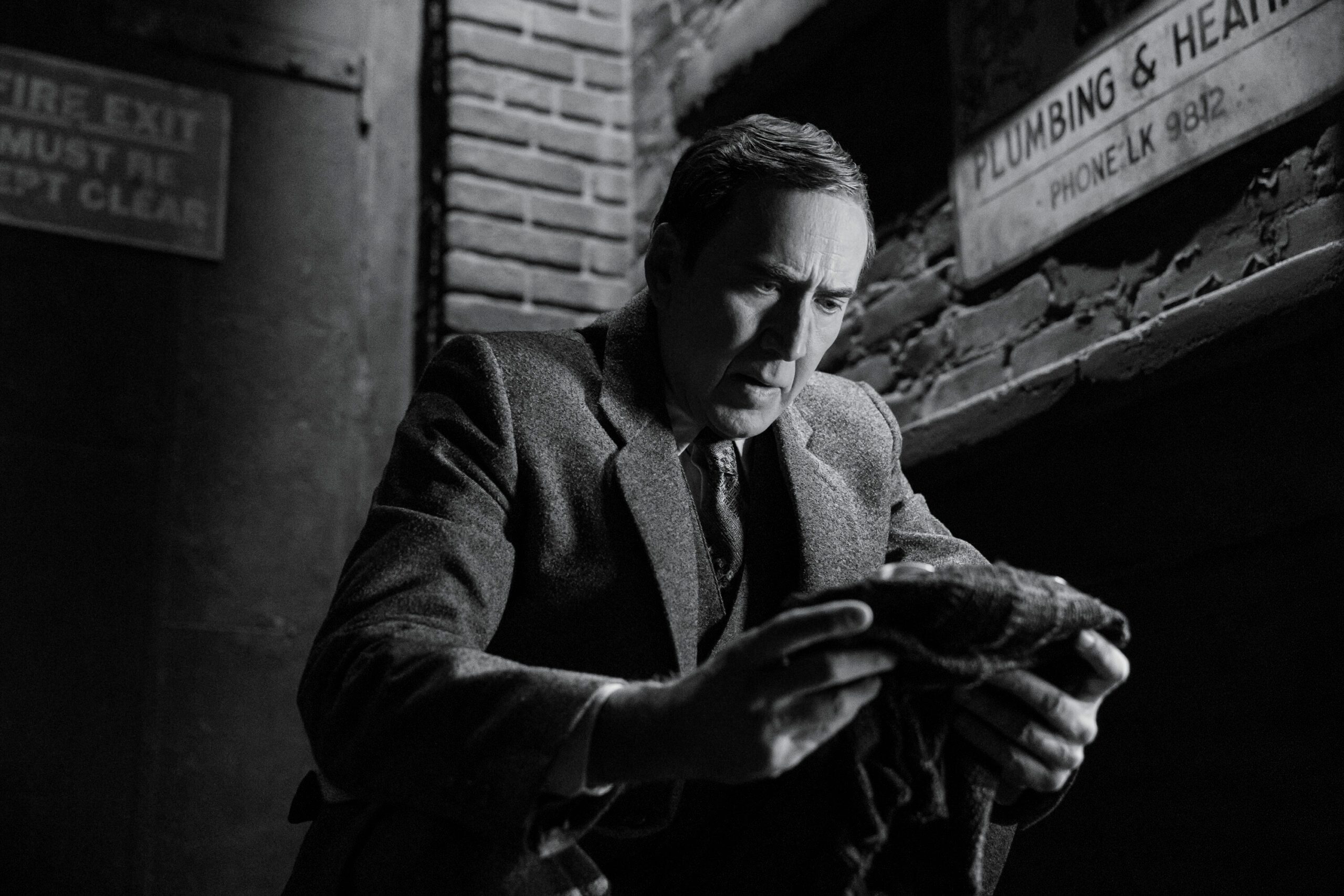 Ben Reilly/Spiderman (Nicolas Cage) in SPIDER-NOIR.