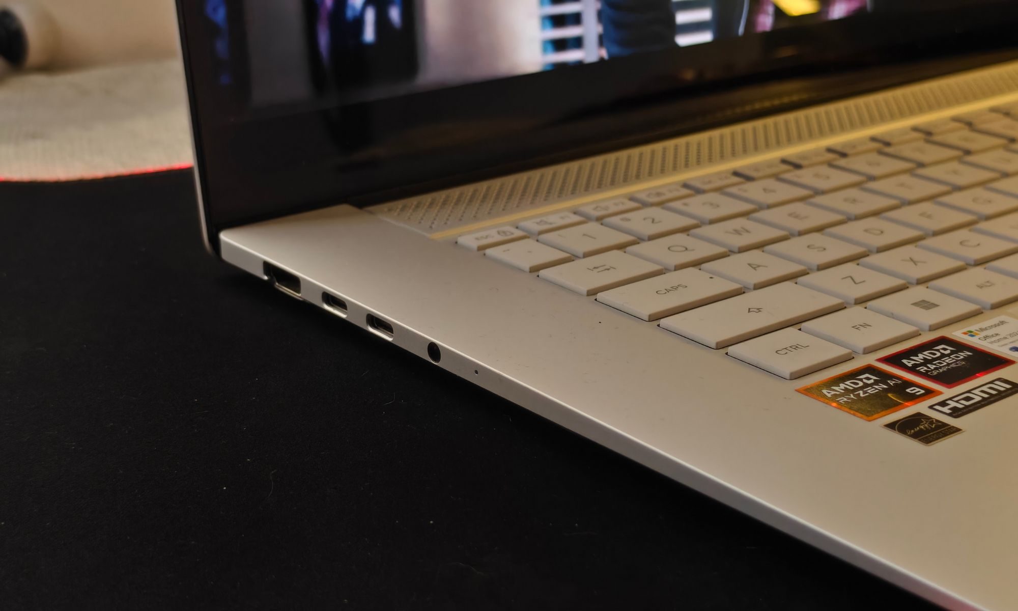 Asus Zenbook S16 OLED Review
