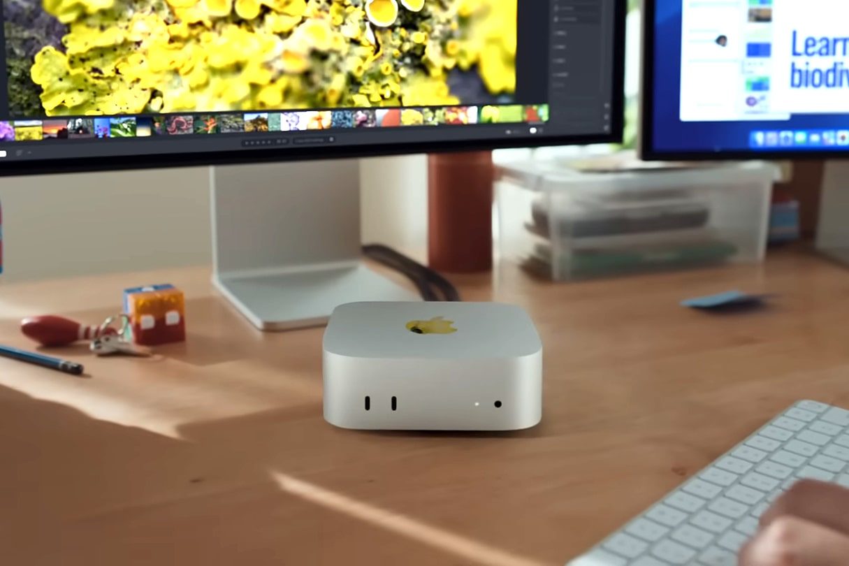 The M4 Mac mini on a desk.