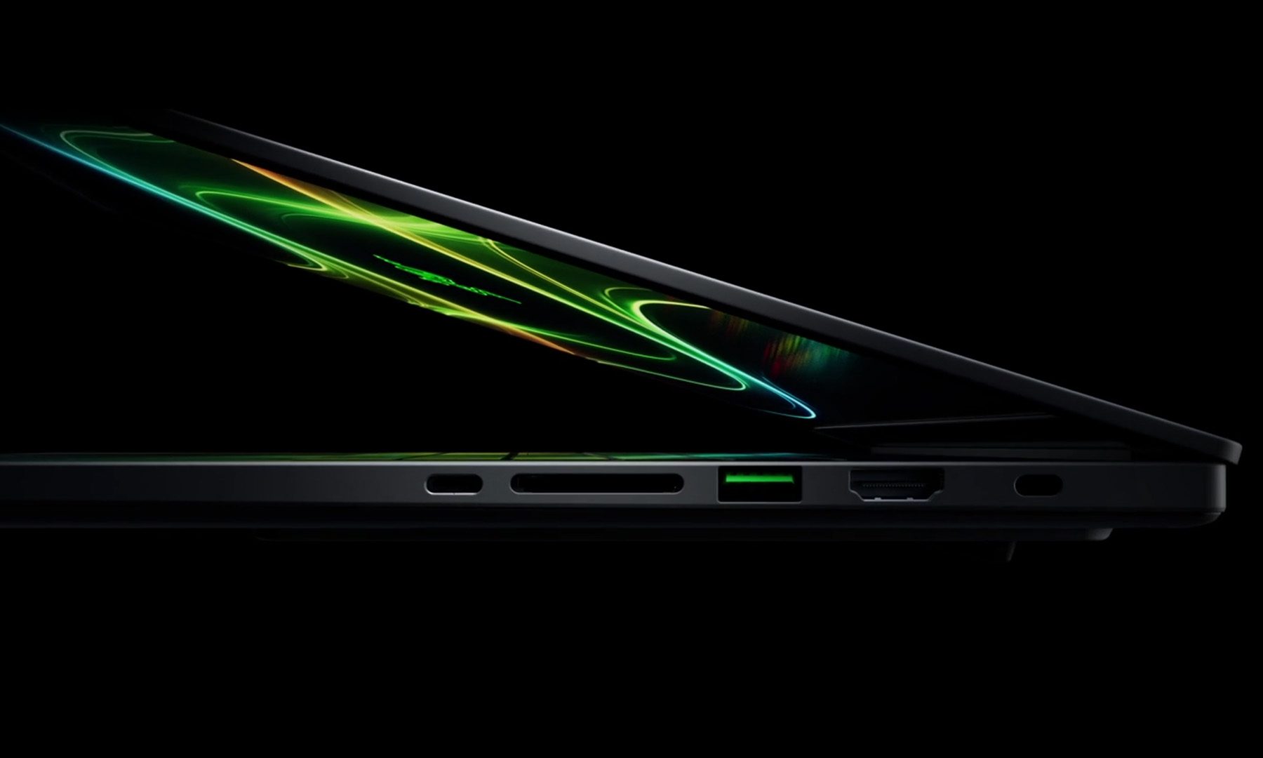 Razer Blade 16 2026 Ports