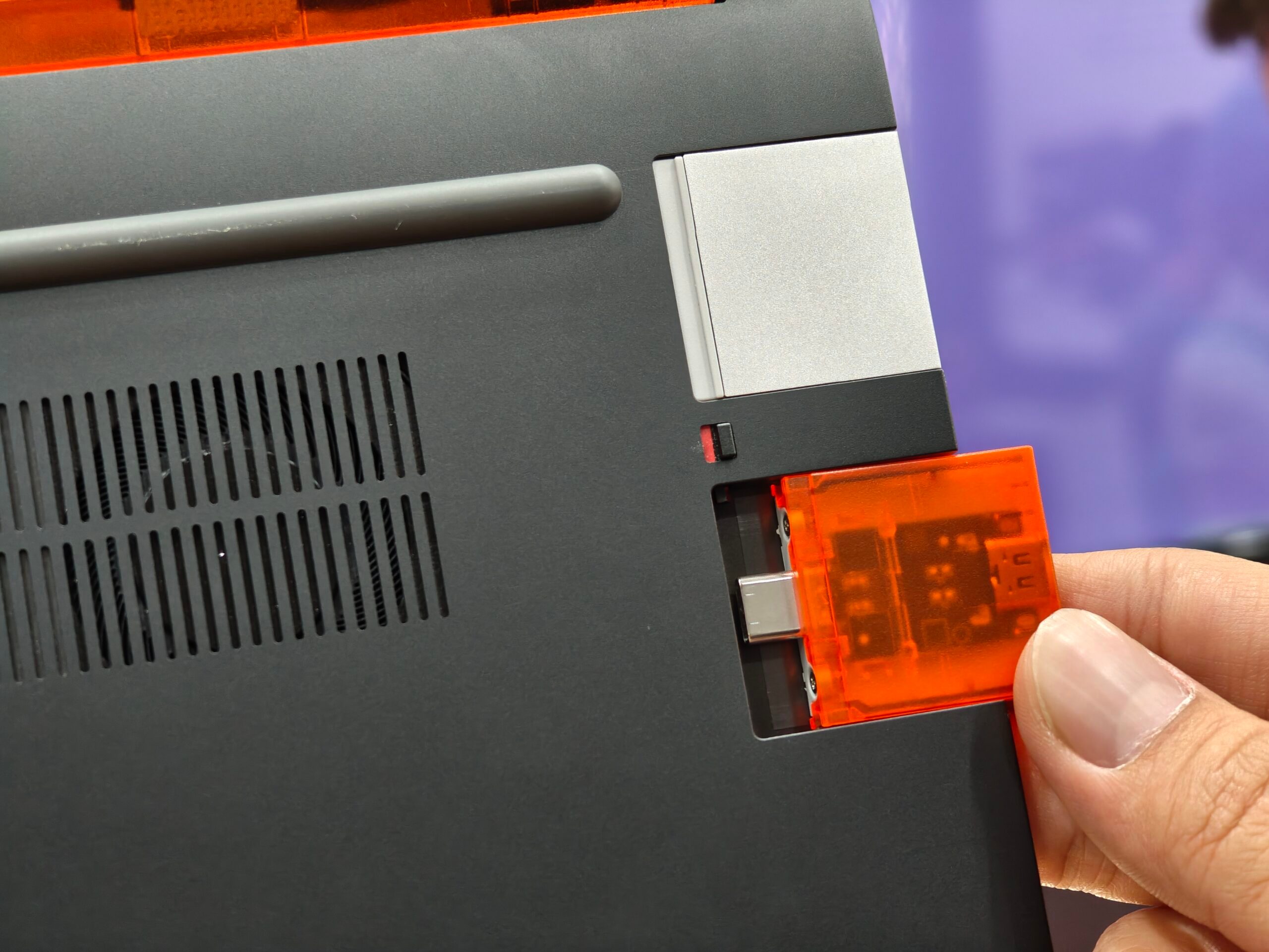 Framework Laptop 13 Pro new latch design for expansion cards