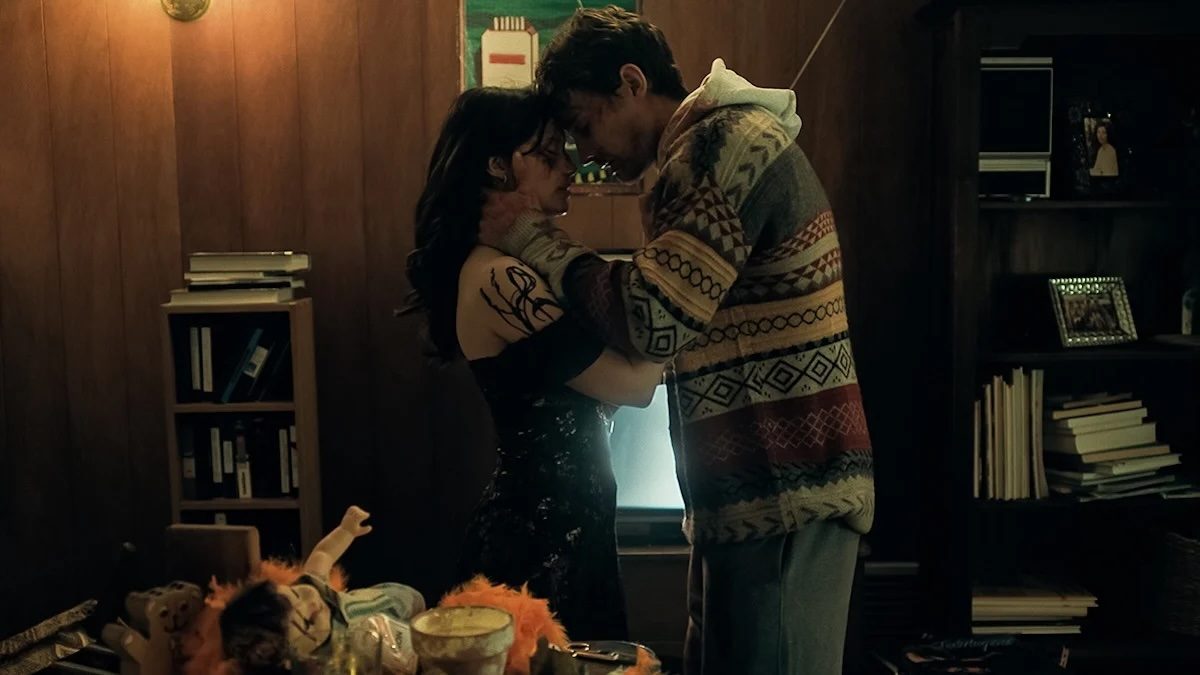 Nikki (Inde Navarrette) and Bear (Michael Johnston) embracing at the end of Obsession.