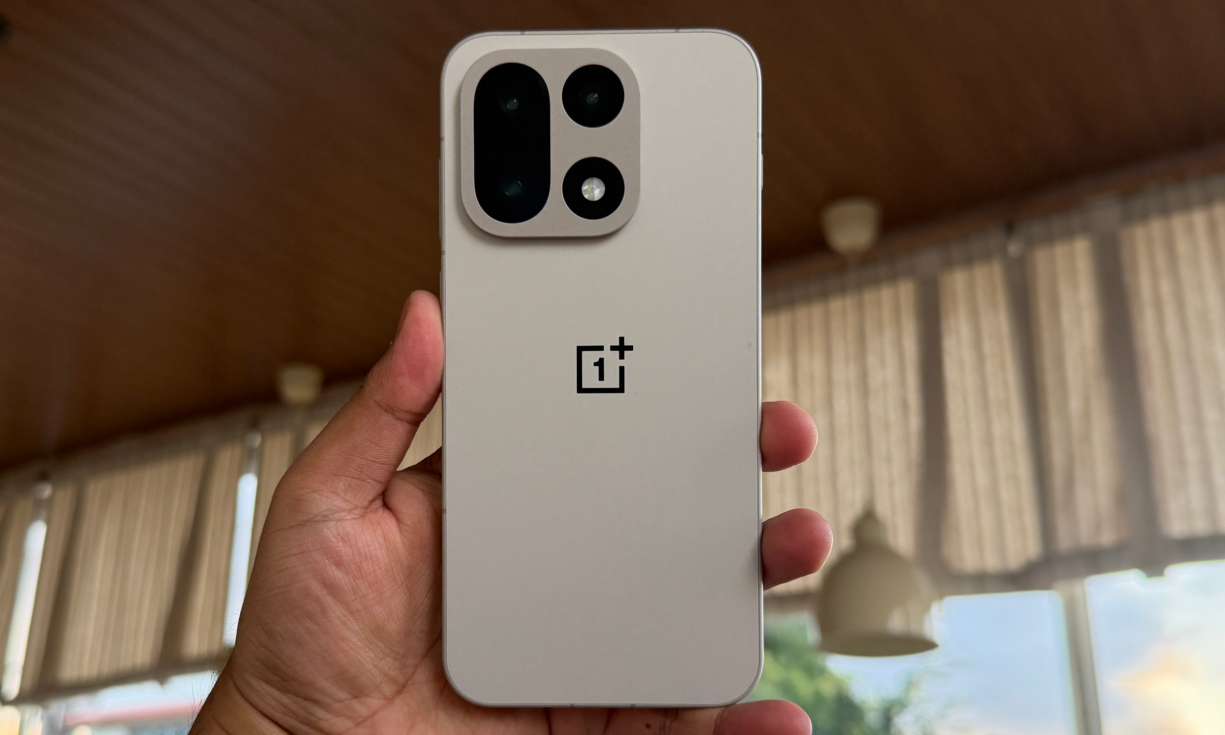 Rear shell of OnePlus 15.