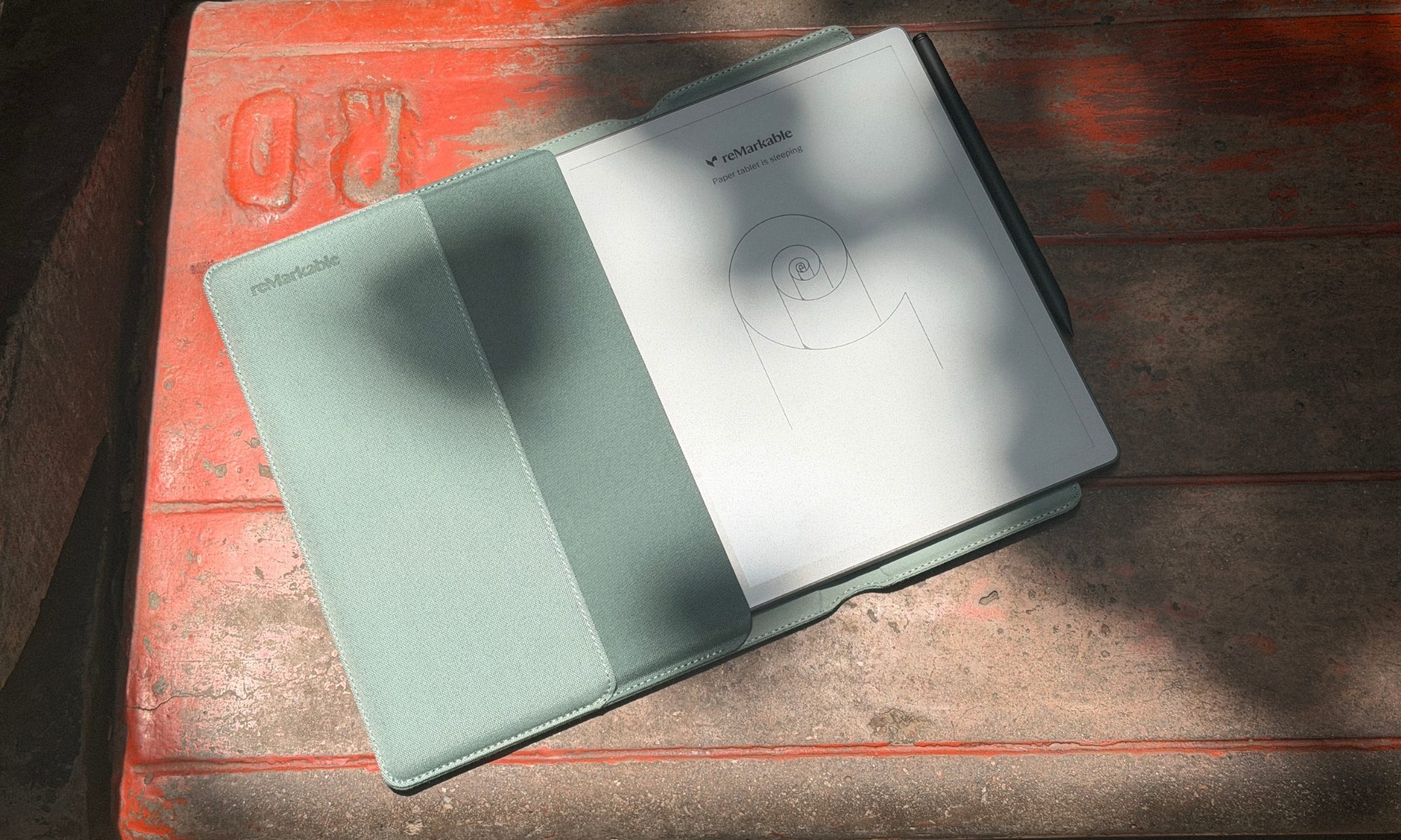 reMarkable Paper Pure digital note-taker device.