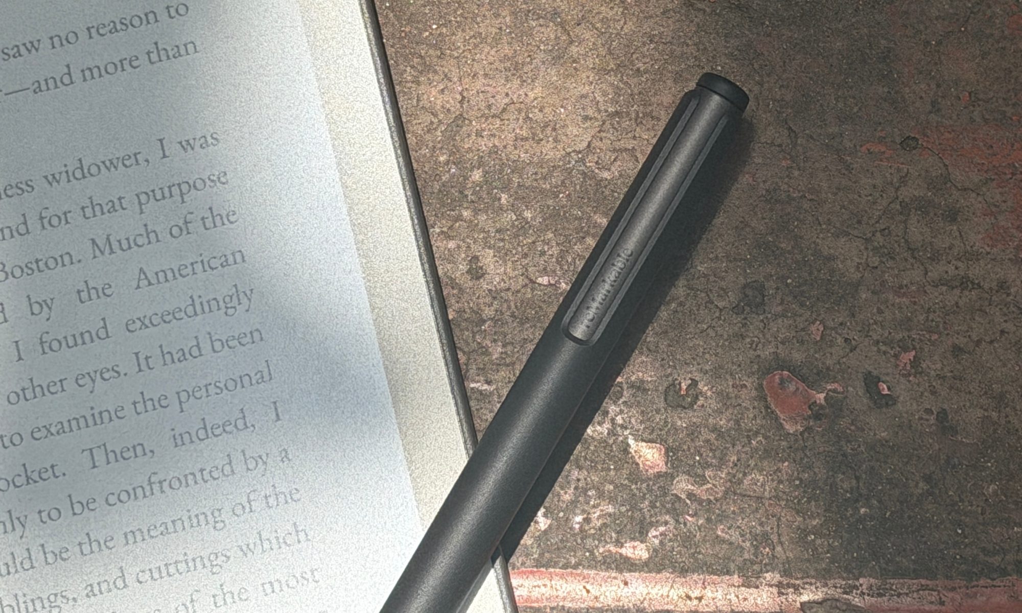 reMarkable Paper Pure digital note-taker device.