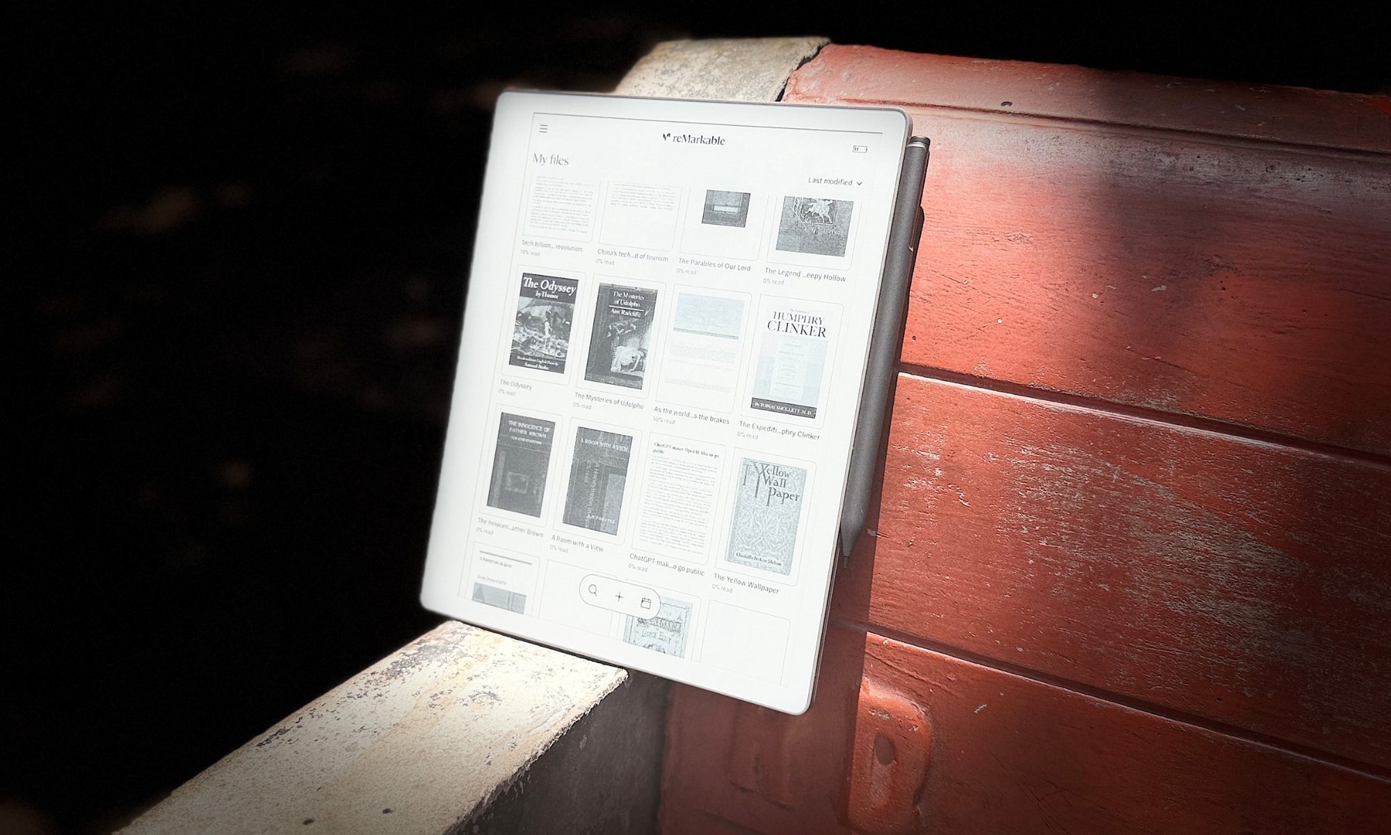 reMarkable Paper Pure digital note-taker device.