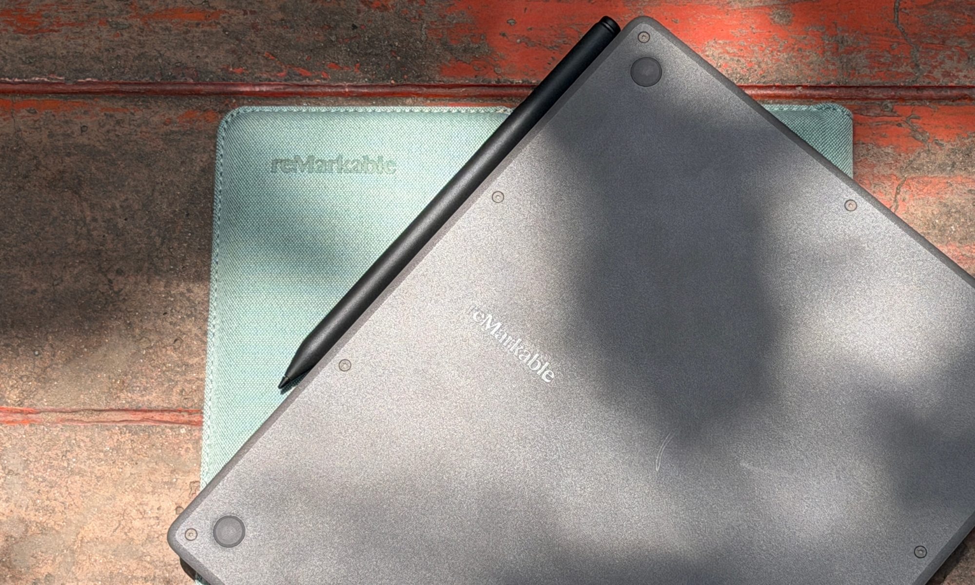 reMarkable Paper Pure digital note-taker device.