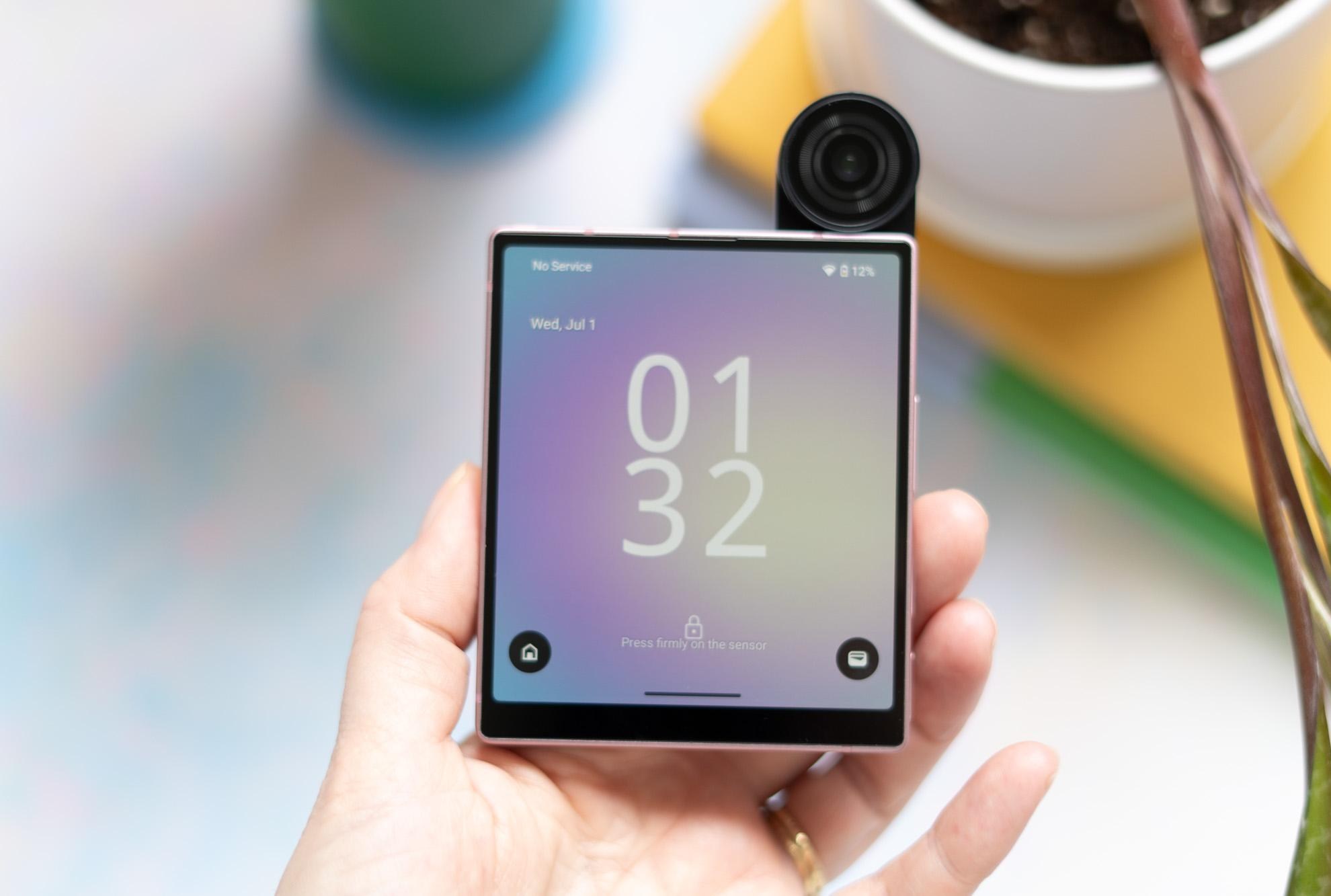 Ikko MindOne Pro phone