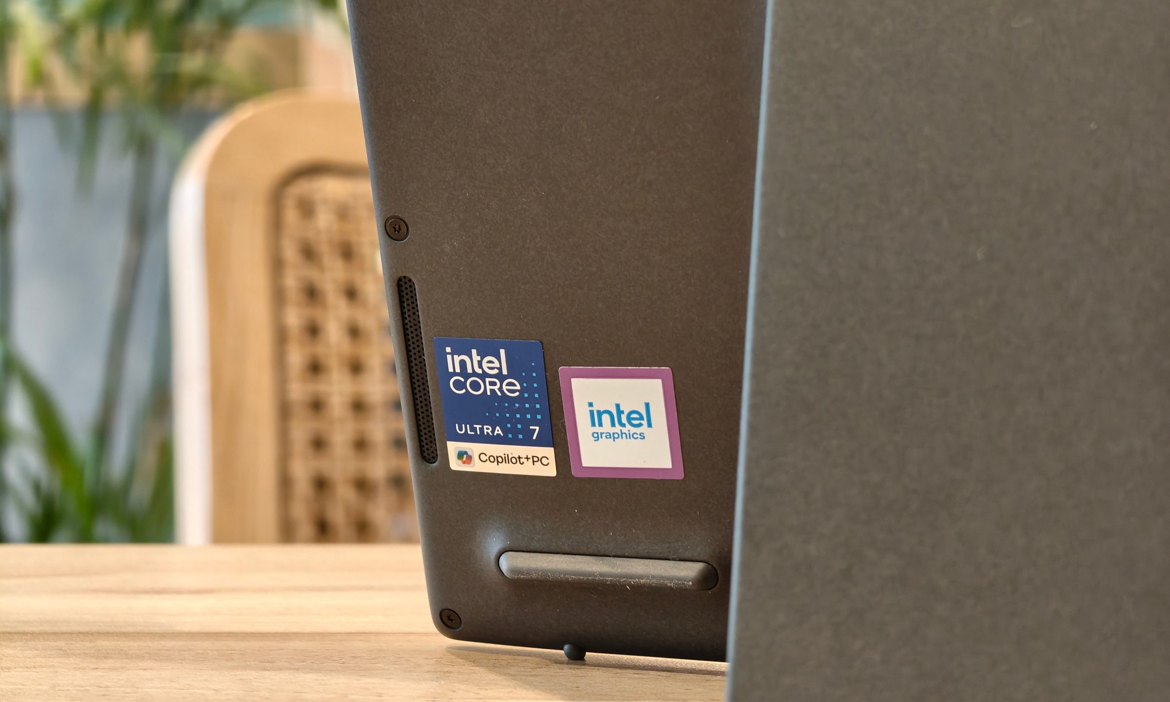 ASUS Zenbook Duo Review