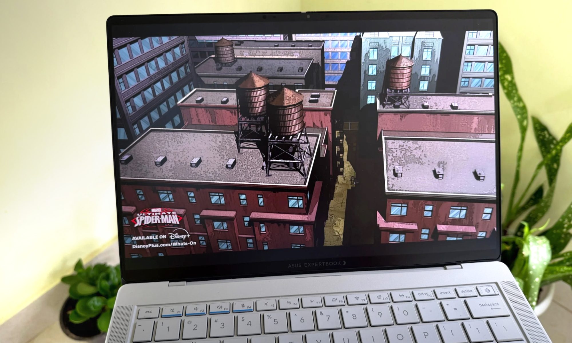 Asus ExpertBook Ultra laptop