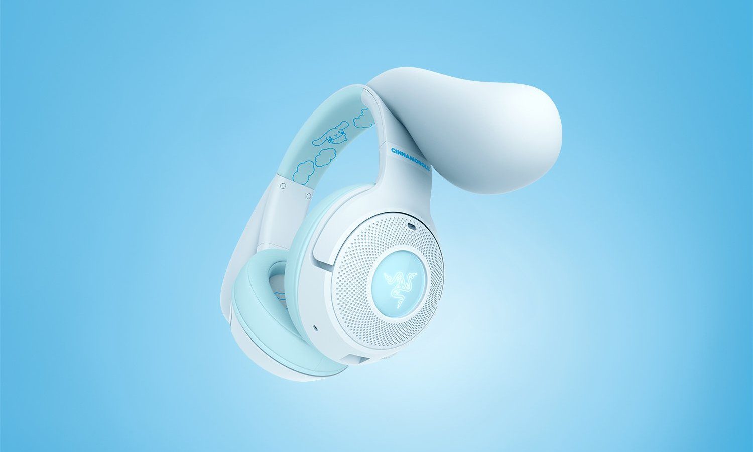 Razer Kraken Kitty V2 BT Cinnamonroll themed gaming headphones