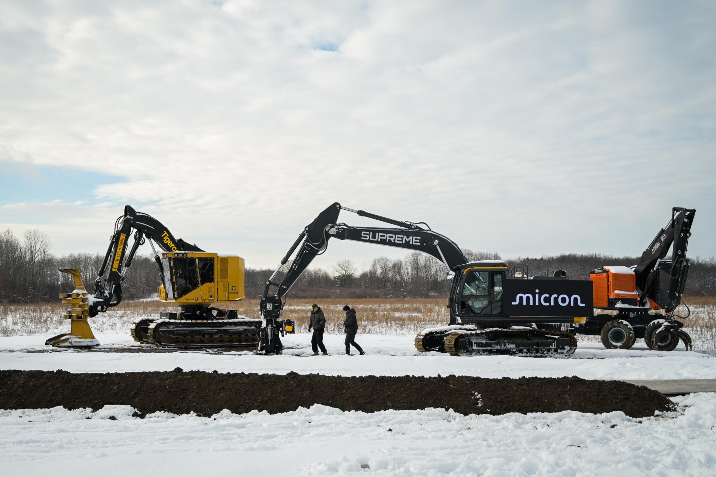 Micron held a groundbreaking ceremony for its upcoming facility in Clay, New York, on January 16th.